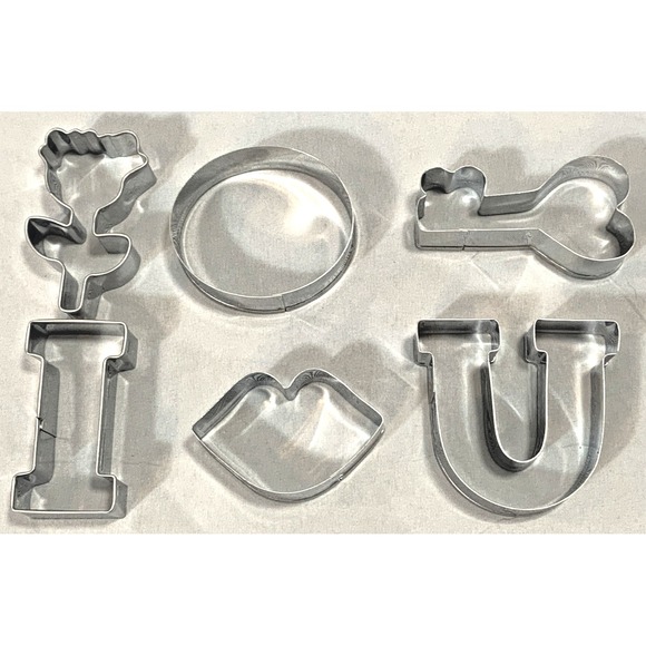 The Unbranded Brand Other - Cookie Cutter Set Metal 6pc I Love You Heart Lips Key Flower Baking